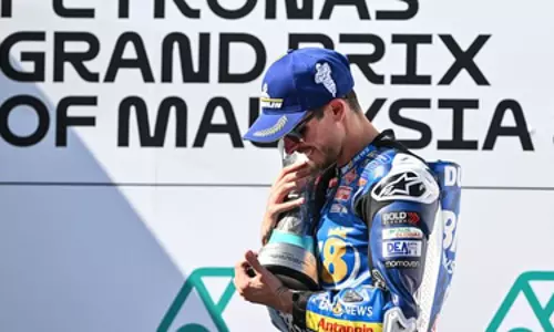 MotoGP मलेशिया: मार्केज़ की जीत, बैगनिया की बाइक ने दिया साथ नहीं