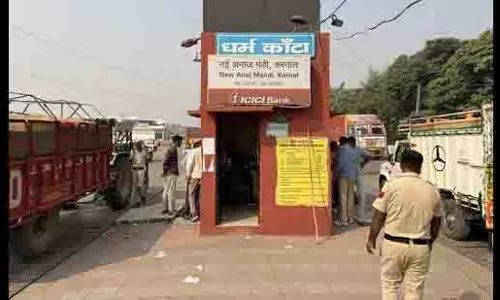 धान उठान में देरी से करनाल और Kurukshetra में अफरा-तफरी धान उठान में देरी से करनाल और Kurukshetra में अफरा-तफरी