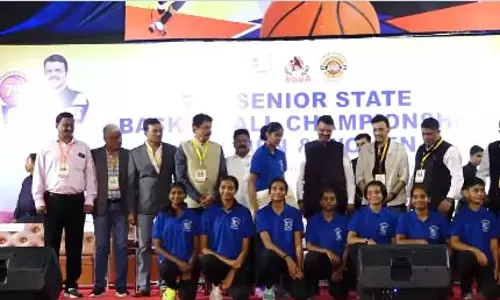 नागपुर में 75वीं राज्य बास्केटबॉल चैम्पियनशिप का उद्घाटन, फडणवीस ने किया शुभारंभ नागपुर में 75वीं राज्य बास्केटबॉल चैम्पियनशिप का उद्घाटन, फडणवीस ने किया शुभारंभ