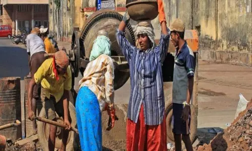 औद्योगिक शहरों में कामगार ESIC लाभों से वंचित