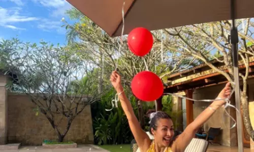 50वें जन्मदिन पर मिले प्यार के बाद Malaika Arora बोलीं, मेरा दिल भर आया 50वें जन्मदिन पर मिले प्यार के बाद Malaika Arora बोलीं, मेरा दिल भर आया