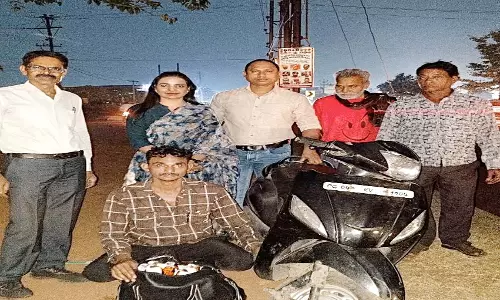 आबकारी विभाग की बड़ी कार्रवाई, अवैध शराब तस्करी करने वाला गिरफ्तार