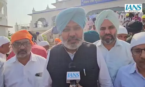 पंजाब मंत्री हरपाल सिंह चीमा ने गुरुद्वारा नड्डा साहिब में IPS अधिकारी य. पुरण कुमार के अंतिम अरदास में दी श्रद्धांजलि पंजाब मंत्री हरपाल सिंह चीमा ने गुरुद्वारा नड्डा साहिब में IPS अधिकारी य. पुरण कुमार के अंतिम अरदास में दी श्रद्धांजलि