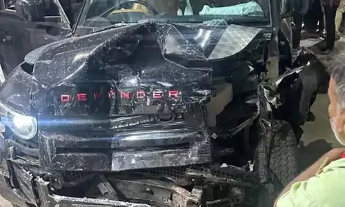 CG BREAKING: तेज रफ्तार कार ने मचाई तबाही, पांच को रौंदा, एक की मौत