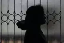 विदेश में भारतीय महिला के साथ रेप, CCTV की मदद से आरोपी की तलाश जारी विदेश में भारतीय महिला के साथ रेप, CCTV की मदद से आरोपी की तलाश जारी