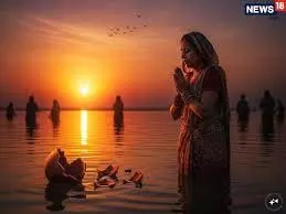 Chhath Puja 2025: भूल से टूट जाए छठ का निर्जला व्रत, तो ऐसे करें प्रायश्चित Chhath Puja 2025: भूल से टूट जाए छठ का निर्जला व्रत, तो ऐसे करें प्रायश्चित