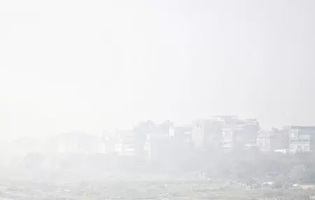 बढ़ा प्रदूषण, गिरेगा तापमान: वायु गुणवत्ता ‘बेहद खराब’ श्रेणी में, जल्द लागू हो सकता है ग्रेप का अगला चरण बढ़ा प्रदूषण, गिरेगा तापमान: वायु गुणवत्ता ‘बेहद खराब’ श्रेणी में, जल्द लागू हो सकता है ग्रेप का अगला चरण