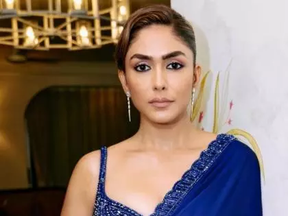 दशावतार मलयालम रिलीज़ में Mrunal Thakur: मराठी सिनेमा के लिए एक गर्व का क्षण दशावतार मलयालम रिलीज़ में Mrunal Thakur: मराठी सिनेमा के लिए एक गर्व का क्षण