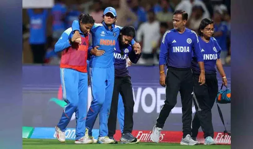 Team India को बड़ा झटका.. ओपनर प्रतीक विश्व कप से बाहर..! Team India को बड़ा झटका.. ओपनर प्रतीक विश्व कप से बाहर..!