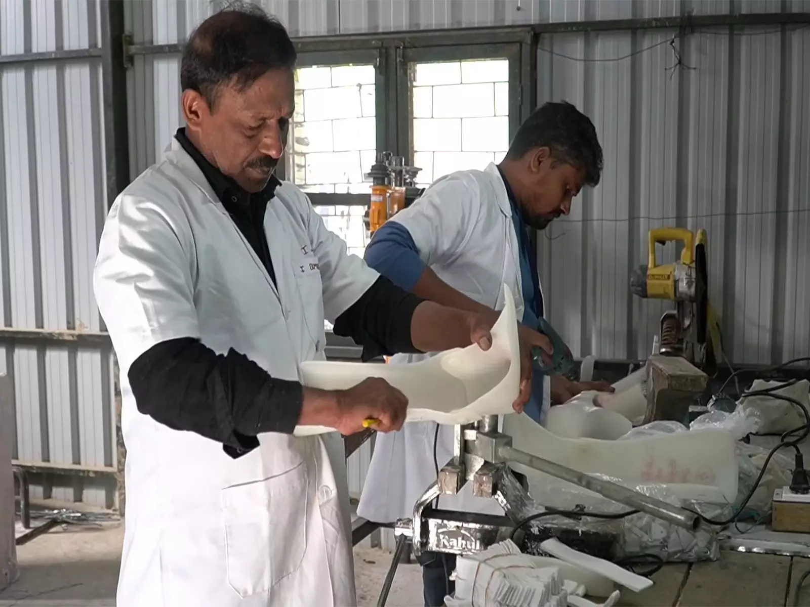 भारतीय सेना ने Kupwara में तीन दिवसीय कृत्रिम अंग फिटमेंट शिविर का आयोजन किया भारतीय सेना ने Kupwara में तीन दिवसीय कृत्रिम अंग फिटमेंट शिविर का आयोजन किया
