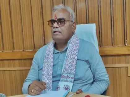 Rajasthan के स्कूलों में एक ही यूनिफॉर्म का नियम, कोई टाई नहीं: मंत्री Rajasthan के स्कूलों में एक ही यूनिफॉर्म का नियम, कोई टाई नहीं: मंत्री