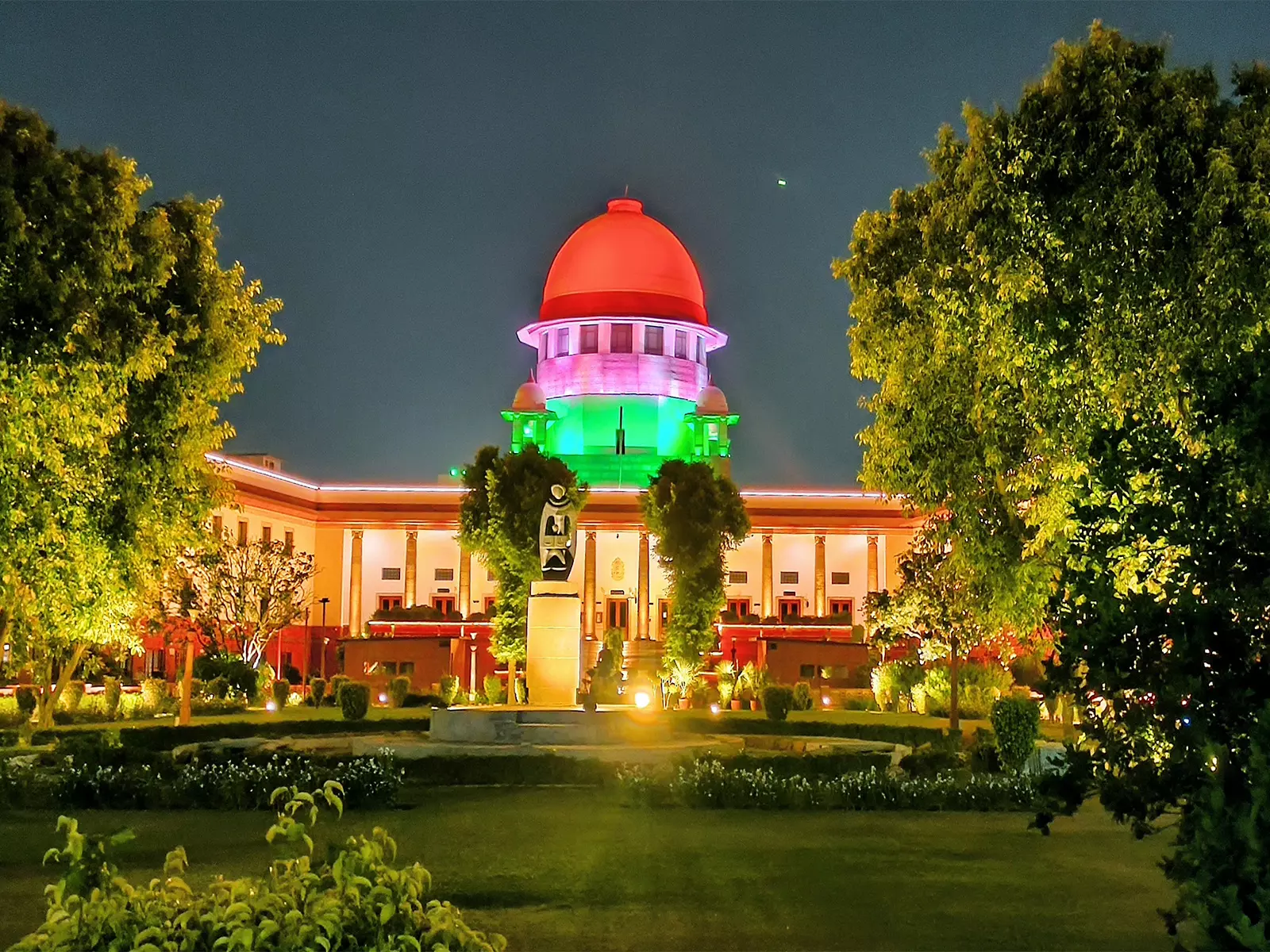 दिल्ली दंगा केस में सुप्रीम कोर्ट ने पुलिस से जवाब मांगा दिल्ली दंगा केस में सुप्रीम कोर्ट ने पुलिस से जवाब मांगा