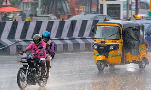 Cyclone Mandous: चेन्नई में भारी बारिश की कोई संभावना नहीं है Cyclone Mandous: चेन्नई में भारी बारिश की कोई संभावना नहीं है