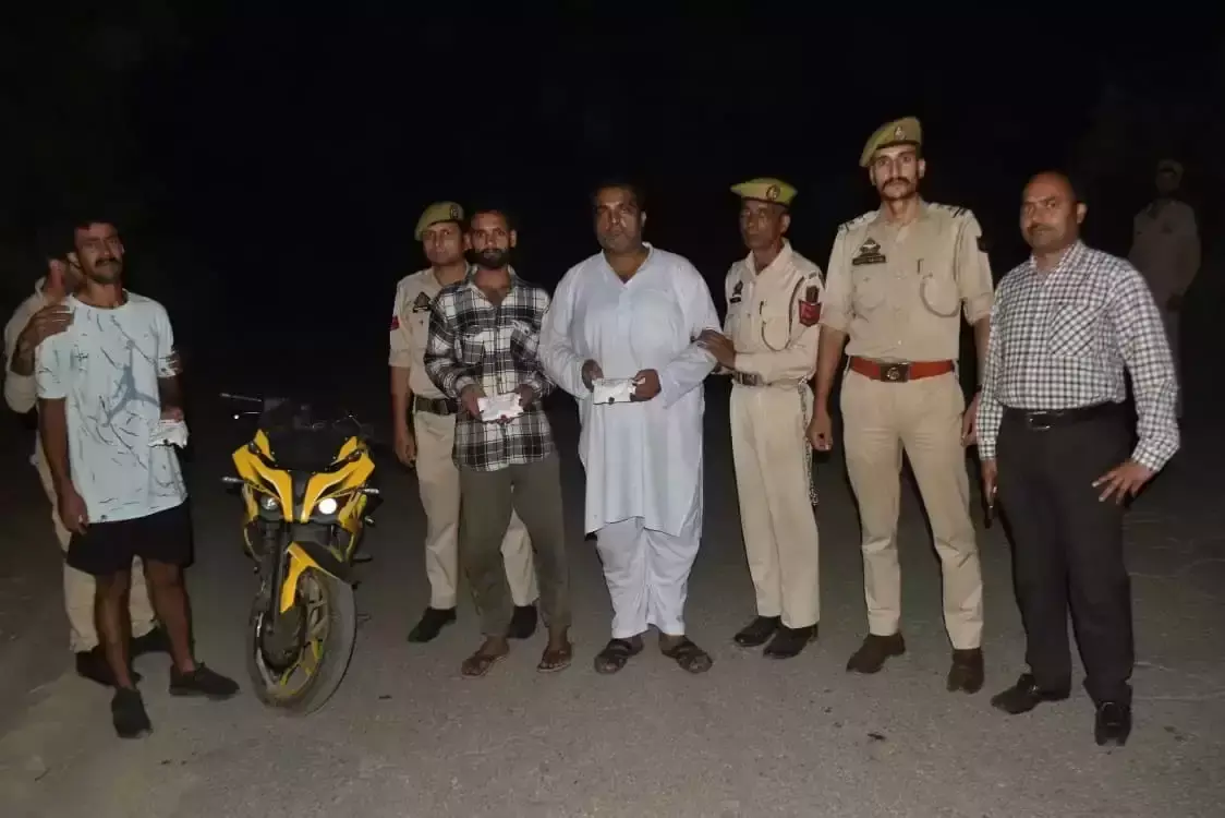 Kathua: हेरोइन सप्लाई करने वाले तीन तस्कर पकड़े गए