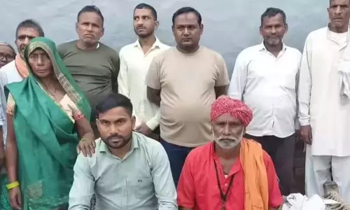 13 साल बाद जिंदा घर लौटा मरा बेटा, लोग अचंभे में पड़ गए