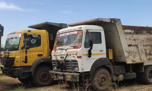 Samba: अवैध खनन के आरोप में सांबा में 6 डंपर सहित 8 वाहन ज़ब्त