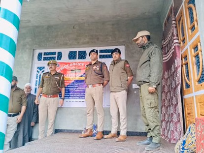 Jammu: जेके पुलिस की कार्रवाई, नशीली कमाई से बनी प्रॉपर्टी जब्त Jammu: जेके पुलिस की कार्रवाई, नशीली कमाई से बनी प्रॉपर्टी जब्त