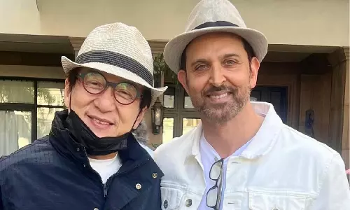 Hrithik Roshan और जैकी चैन की खास मुलाकात, अभिनेता ने साझा की यादगार तस्वीर Hrithik Roshan और जैकी चैन की खास मुलाकात, अभिनेता ने साझा की यादगार तस्वीर