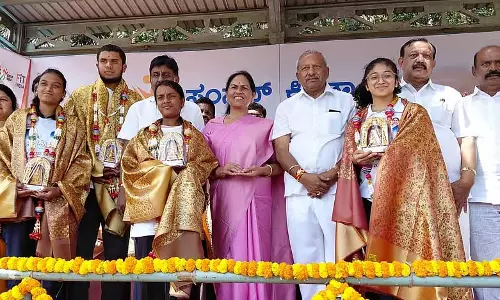 मोदी ने खेलों को प्राथमिकता दी: Union Minister