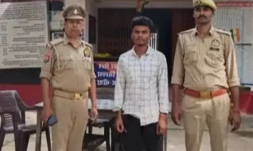 Banda: बांदा पुलिस की त्वरित कार्रवाई, रेप आरोपी गिरफ्तार Banda: बांदा पुलिस की त्वरित कार्रवाई, रेप आरोपी गिरफ्तार