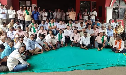 Halial : आज स्टेट हाईवे पर ट्रैफिक जाम Halial : आज स्टेट हाईवे पर ट्रैफिक जाम