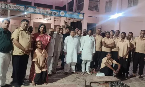 Bhiwani: प्रभुजनों संग सेवा भाव से मनाया गया आशीष बंसल का जन्मदिन Bhiwani: प्रभुजनों संग सेवा भाव से मनाया गया आशीष बंसल का जन्मदिन