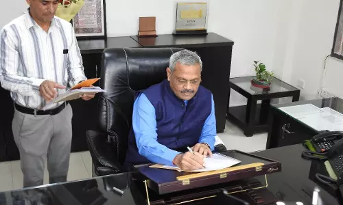 गोविंद गुप्ता ने संभाली एसीबी की कमान, भ्रष्टाचार पर सख्त कार्रवाई का संदेश दिया गोविंद गुप्ता ने संभाली एसीबी की कमान, भ्रष्टाचार पर सख्त कार्रवाई का संदेश दिया