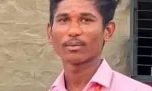 Karnataka : हम्पी में पर्यटक लापता हो गया Karnataka : हम्पी में पर्यटक लापता हो गया
