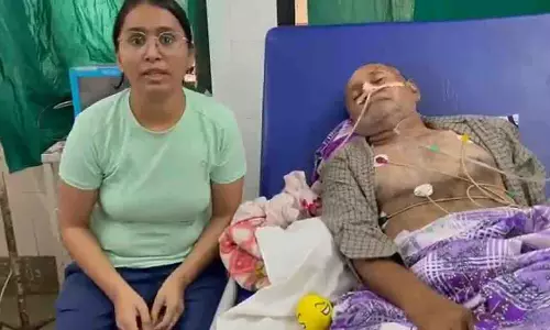 Maharashtra: ऋण विवाद में सेवानिवृत्त शिक्षक ने लिया जानलेवा कदम Maharashtra: ऋण विवाद में सेवानिवृत्त शिक्षक ने लिया जानलेवा कदम