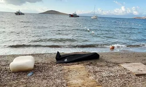 Aegean Sea  में नाव पलटने से चार प्रवासी डूबे, अक्टूबर में मृतकों की संख्या 10 हुई