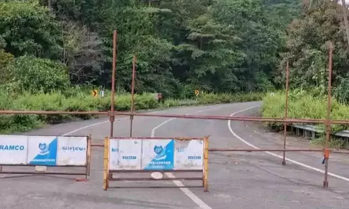 चक्रवात मोंथा के कारण भारी बारिश के कारण कलिंग घाट मार्ग सील चक्रवात मोंथा के कारण भारी बारिश के कारण कलिंग घाट मार्ग सील