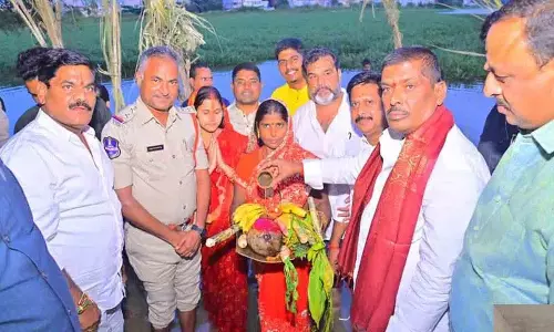 MLA गुडेम महिपाल रेड्डी: तेलंगाना छठ पूजा में सभी समुदायों का सम्मान करता है MLA गुडेम महिपाल रेड्डी: तेलंगाना छठ पूजा में सभी समुदायों का सम्मान करता है