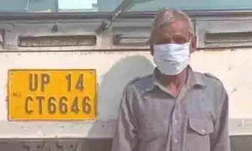 Noida पुलिस ने सड़क हादसे के आरोपी ट्रक चालक को दबोचा Noida पुलिस ने सड़क हादसे के आरोपी ट्रक चालक को दबोचा