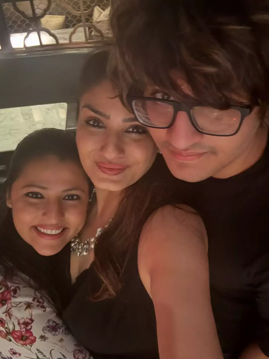 Raveena Tandon ने अपने बर्थडे सरप्राइज लंच और डिनर की झलकियां शेयर कीं