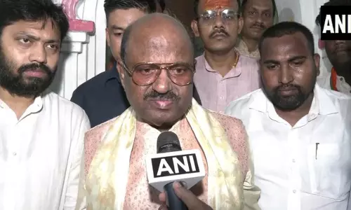 राज्यपाल सी.वी. आनंद बोस बोले – निर्वाचन आयोग अपना कर्तव्य निभा रहा, संविधान में लोकतंत्र के लिए मजबूत संतुलन प्रणाली