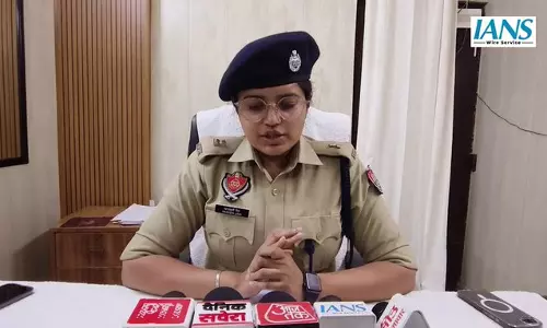 महिला ने लगाया धोखाधड़ी और दुर्व्यवहार का आरोप, पुलिस जांच में जुटी