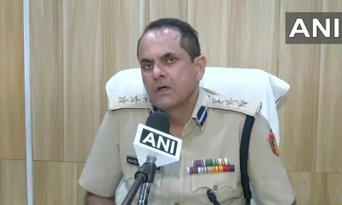 छात्रा पर बाइक सवारों ने फेंका तेजाब, तीन आरोपियों पर केस दर्ज
