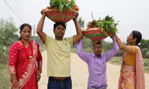 Nepal के मधेश क्षेत्र में छठ पूजा पर आपदाओं से राहत की प्रार्थना