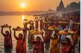 Chhath Puja Usha Arghya 2025: आज उषा अर्घ्य से होगा छठ व्रत का समापन, देखें पूजा का शुभ समय Chhath Puja Usha Arghya 2025: आज उषा अर्घ्य से होगा छठ व्रत का समापन, देखें पूजा का शुभ समय