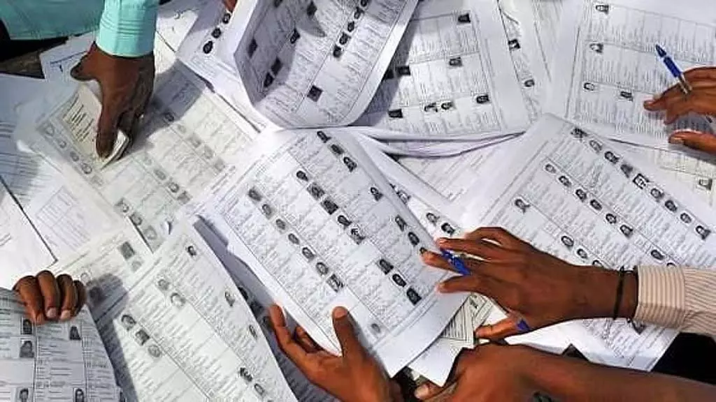 Tamil Nadu में 24 साल बाद वोटर लिस्ट का विशेष गहन रिवीजन Tamil Nadu में 24 साल बाद वोटर लिस्ट का विशेष गहन रिवीजन