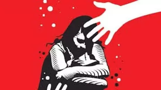 Brazilian मॉडल का यौन उत्पीड़न करने के आरोप में बेंगलुरु का डिलीवरी एजेंट गिरफ्तार Brazilian मॉडल का यौन उत्पीड़न करने के आरोप में बेंगलुरु का डिलीवरी एजेंट गिरफ्तार