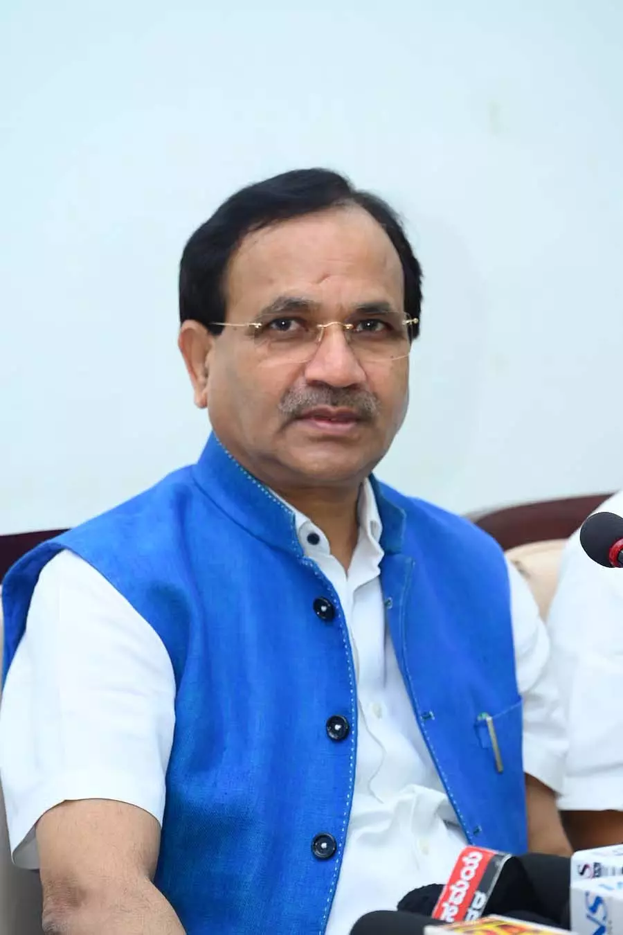 ₹25.30 करोड़ के भूमि राजस्व बकाया: पूर्व केंद्रीय मंत्री को नोटिस जारी किया गया ₹25.30 करोड़ के भूमि राजस्व बकाया: पूर्व केंद्रीय मंत्री को नोटिस जारी किया गया