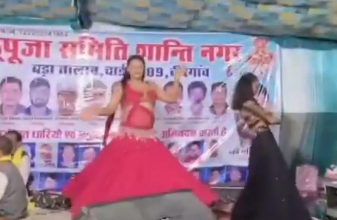 छठ घाट में अश्लील डांस, बालाएं बुलाने वालों पर होगी कार्रवाई छठ घाट में अश्लील डांस, बालाएं बुलाने वालों पर होगी कार्रवाई