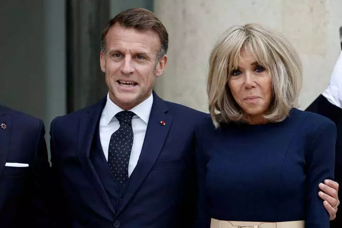 Brigitte Macron पर साइबर-हैरसमेंट मामले में ट्रायल, आरोपियों को दो साल तक की जेल हो सकती है Brigitte Macron पर साइबर-हैरसमेंट मामले में ट्रायल, आरोपियों को दो साल तक की जेल हो सकती है