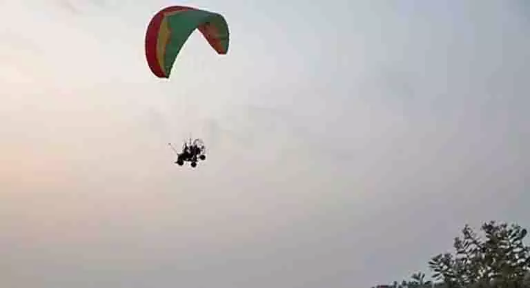 मनाली में पैराग्लाइडिंग हादसा, विदेशी पैराग्लाइडर 20 घंटे बाद सुरक्षित मनाली में पैराग्लाइडिंग हादसा, विदेशी पैराग्लाइडर 20 घंटे बाद सुरक्षित