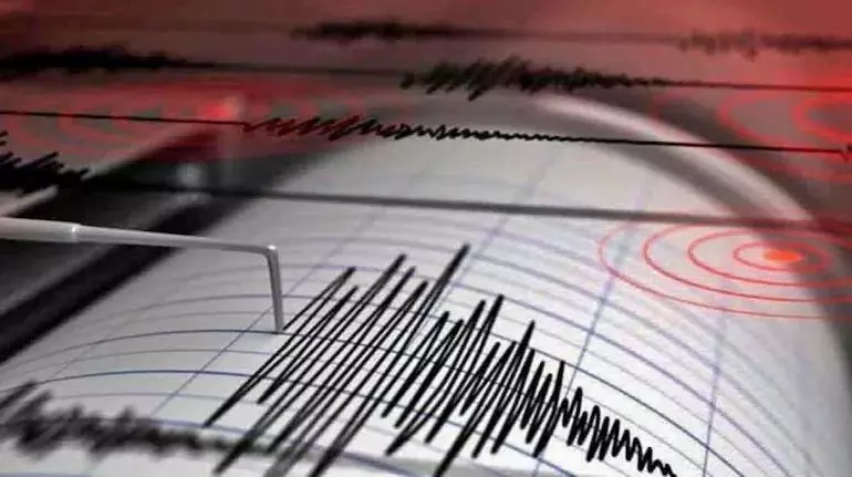 Indonesia: बांदा सागर में 6.6 तीव्रता का भूकंप, सुनामी का खतरा नहीं Indonesia: बांदा सागर में 6.6 तीव्रता का भूकंप, सुनामी का खतरा नहीं