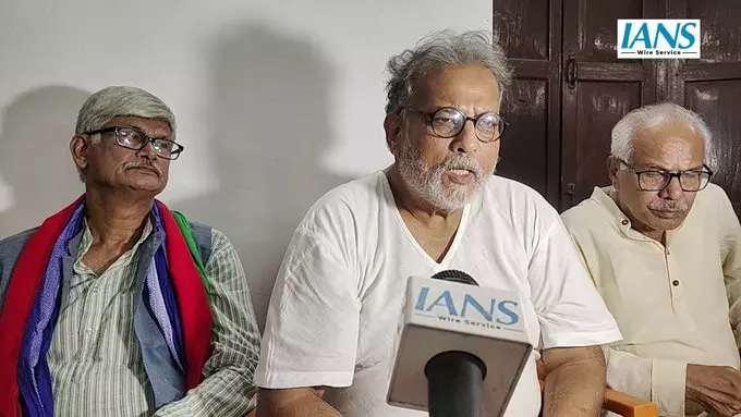 सीतामढ़ी पहुंचे महात्मा गांधी के परनाति तुषार गांधी बोले सीतामढ़ी पहुंचे महात्मा गांधी के परनाति तुषार गांधी बोले