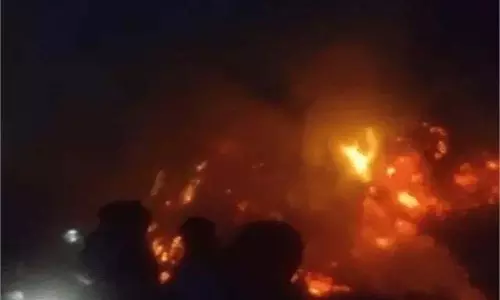 Rajasthan: आग लगने से हुआ लाखों का नुकसान, एक बुजुर्ग झुलसा