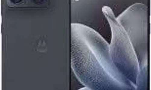 Moto X70 Air: भारत में लॉन्च होगा बेहद किफायती स्लिम फोन, जानें फीचर्स Moto X70 Air: भारत में लॉन्च होगा बेहद किफायती स्लिम फोन, जानें फीचर्स