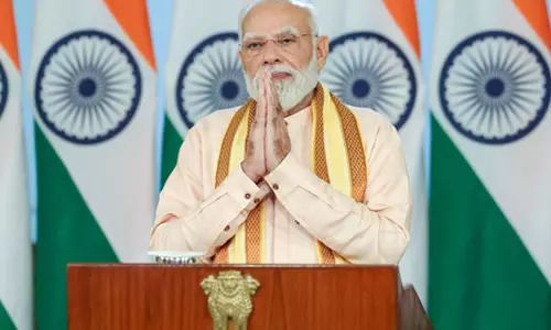 लोकआस्था का महापर्व छठ पूजा का उषा अर्ध्य के साथ समापन, पीएम मोदी सहित नेताओं ने दी शुभकामनाएं